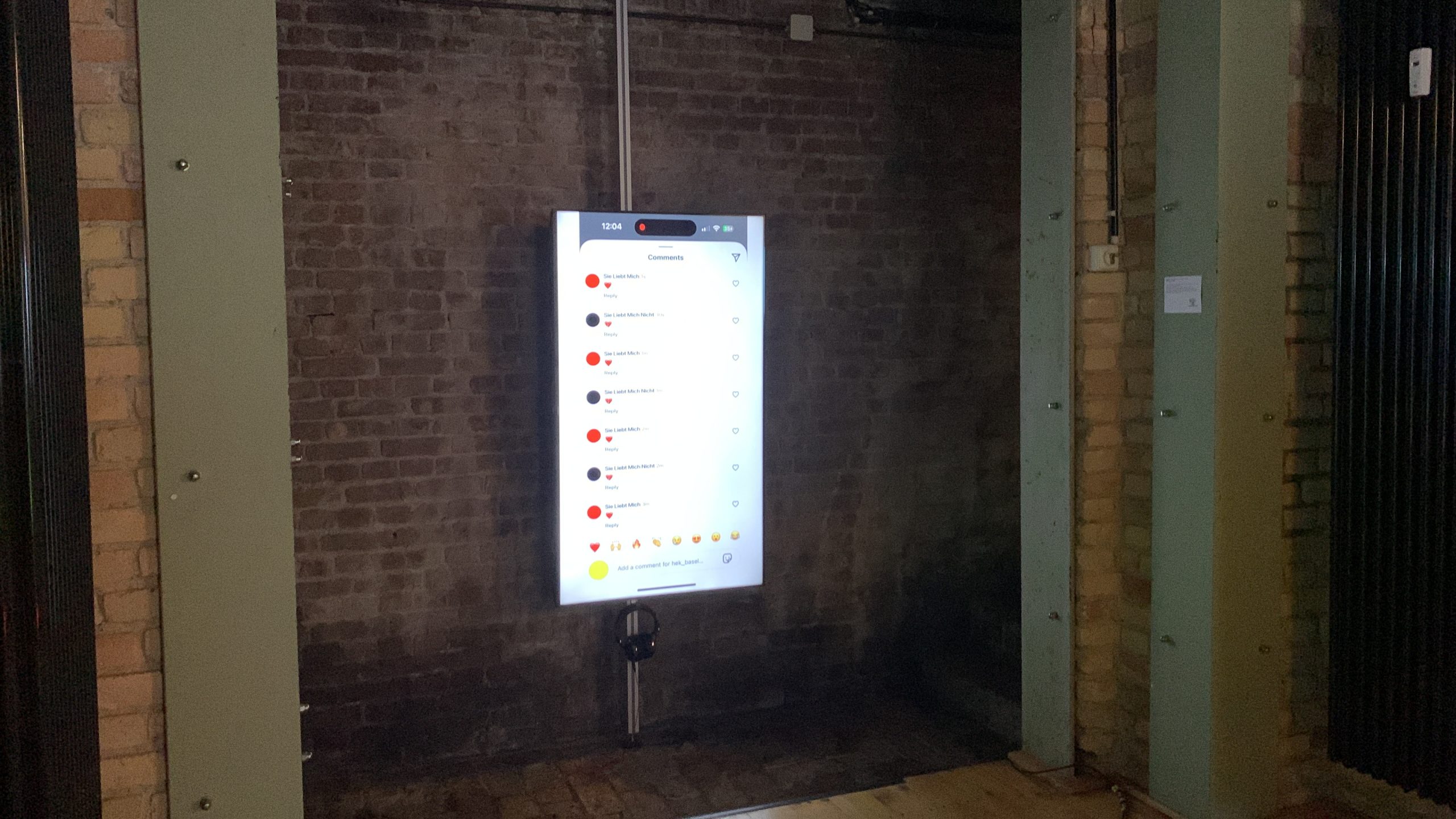 F5CFF2FC-4091-4759-805D-473804D1D02A